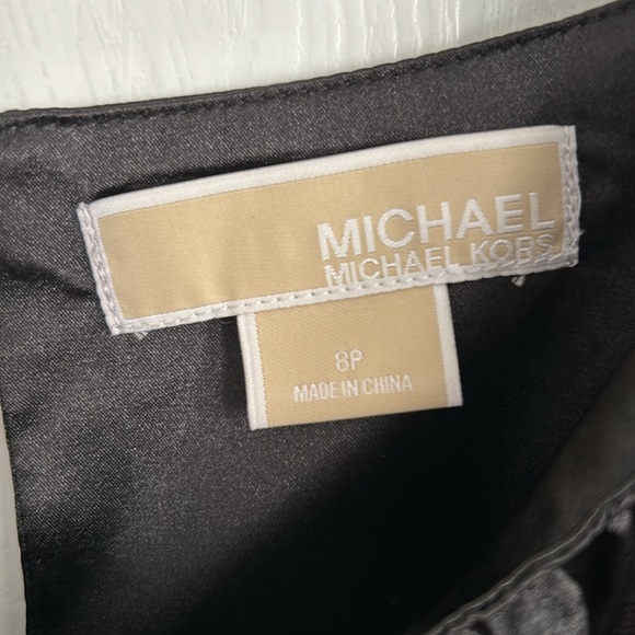 Michael Kors 8P NWT dress satin and knit w/ ruching full zipper button at back - Picture 4 of 11